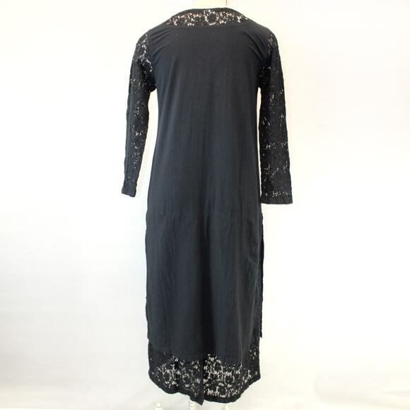 Elegant Black Lace Midi Dress - Picture 11 of 12